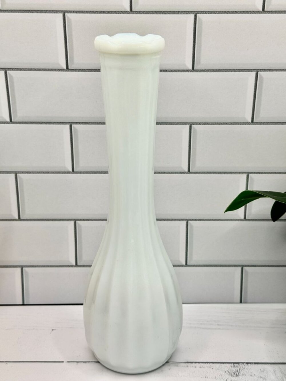 Vintage 1940's Carr-Lowrey Glass Co. Milk Glass Ribbed Bud Vase